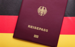 Как получить гражданство Германии при покупке недвижимости