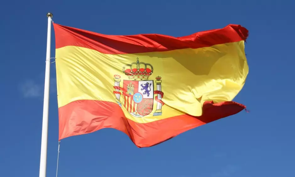 https://vtoroidom.com/image/cache/catalog/blog/registracia-v-ispanii/main-939x564.jpg