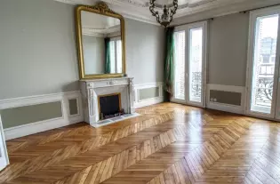 Элитная пятикомнатная квартира 104 кв. метра в Париже, Франция