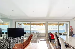 Квартира с 3 спальнями в Ницце, Франция