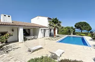 Вилла с 6 спальнями площадью 245 кв.м. в Ницце, Франция