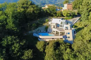 Современный дом 335 кв. метров в Ницце, Франция