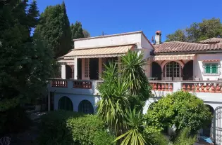 Дом в провансальском стиле 124 кв. метра в Ницце, Франция