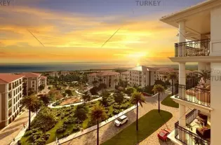 Квартиры в Стамбуле с видом на море рядом с мариной