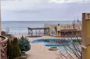 Трехкомнатная квартира с видом на море в комплексе Midia Grand Resort, Ахелой