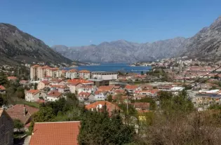 Дом с двумя спальнями в Которе