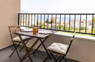 Квартира с двумя спальнями в Dukley