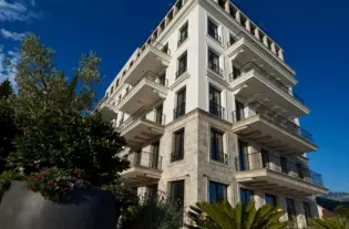 Квартира с двумя спальнями в Херцег Нови