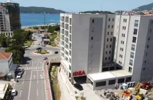 Квартира с одной спальней в Бечичи