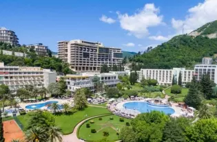 Квартира с одной спальней в Будве