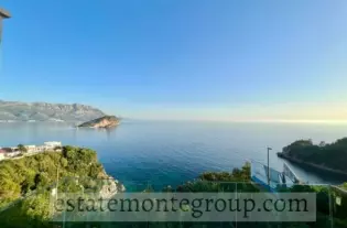 Квартира с одной спальней в Будве