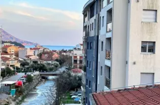 Квартира с одной спальней в Будве