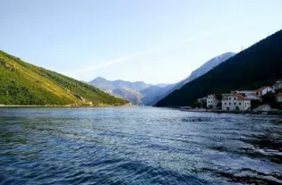 Новая квартира с одной спальней в Каменари