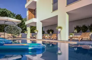 Квартира с двумя спальнями в Каваче