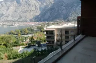 Квартира с двумя спальнями в Столиве