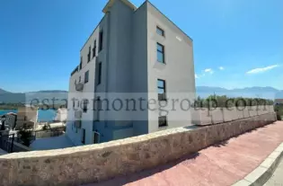 Квартира с одной спальней в Крашичи