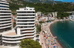 Квартиры в новом комплексе в Рафаиловичи