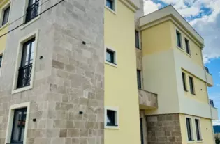 Новая квартира с одной спальней в Тивате