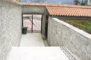 Вилла с пятью спальнями в Столиве