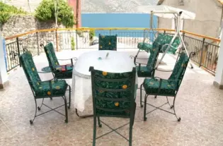 Вилла с четырьмя спальнями в Столиве