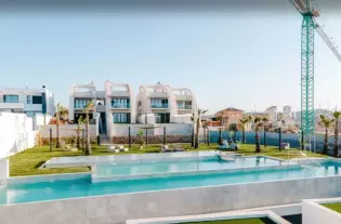 Бунгало класса люкс в городе Сьюдад Кесада - BS4280