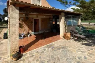 Дом с большим участком на окраине города Algorfa - SC5981