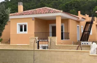 Эксклюзивная вилла новостройки с общими зонами и бассейном - 392966