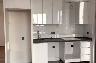 Современная квартира в комплексе в районе Каргыджак (39200)