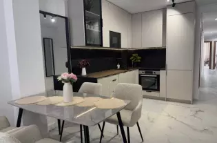 Квартира с четырьмя спальнями в Торревьехе - ET7135