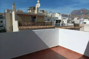 Квартира с тремя спальнями на берегу моря в городе Бенидорм - TAP5027