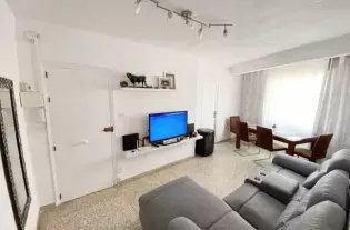 Квартира с тремя спальнями в шаге от пляжа - ET5133