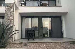 Уютная квартира в живописном комплексе у моря, престижный район Бахчели (41300)