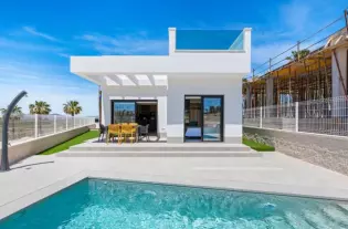 Новая вилла в эксклюзивном районе La Finca Golf Resort - CM6172