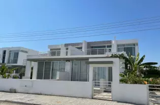 Виллы с идеальным жилым пространством для вашей семьи и хорошим расположением в Тузле (012491)