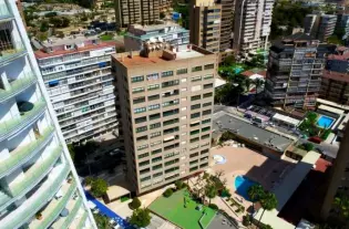 Просторная квартира на берегу моря в городе Бенидорм - LKB5181