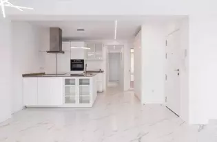 Просторная квартира в центре Кальпе - 7216