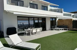 Просторный таунхаус с потрясающими видами в Финестрате - ETB5030