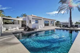 Роскошная вилла с пятью спальнями в городе Морайра - MXV6030