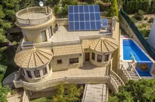 Шикарная вилла на берегу моря в городе Campoamor - SPP5350