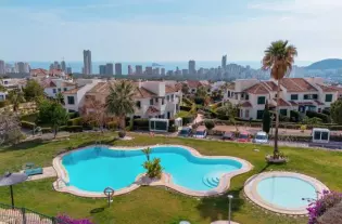 Шикарные апартаменты в Sierra Cortina - RS7145