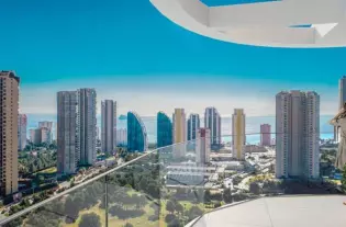 Шикарный пентхаус с видом на море в Бенидорме - TG5105