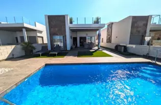 Современная вилла в Ориуэла Коста, район Villamartín - CCP6365