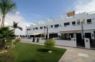 Современный таунхаус в Пилар де ла Орадада - COC4774