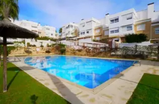 Таунхаус в четыре уровня с шикарными видами в городе San Juan - MZD5912