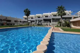 Таунхаус в современном стиле в Monforte del Cid - FL5015