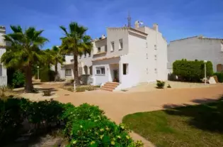 Таунхаус в закрытой урбанизации в La Nucia - SRE5191