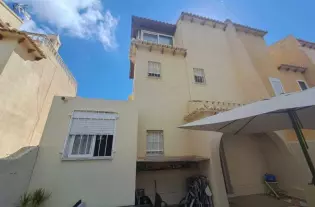 Таунхаус с двумя спальнями в Los Balcones - ET7254