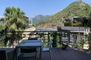 Квартира с двумя спальнями в Dukley