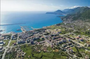 Новая квартира с двумя спальнямив Баре