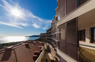 Квартира с двумя спальнями в Бечичи